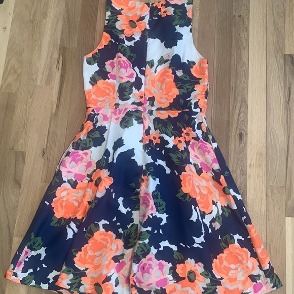 Donna Morgan Fit & Flare Sleeveless Neon Floral Knee Length Dress Women’s 6 - Picture 11 of 13